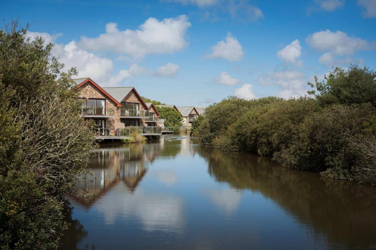 Kingfisher Hot Tub & Log Burner House On Premium Lakeside With Resort Facilities St Columb Major Exterior foto