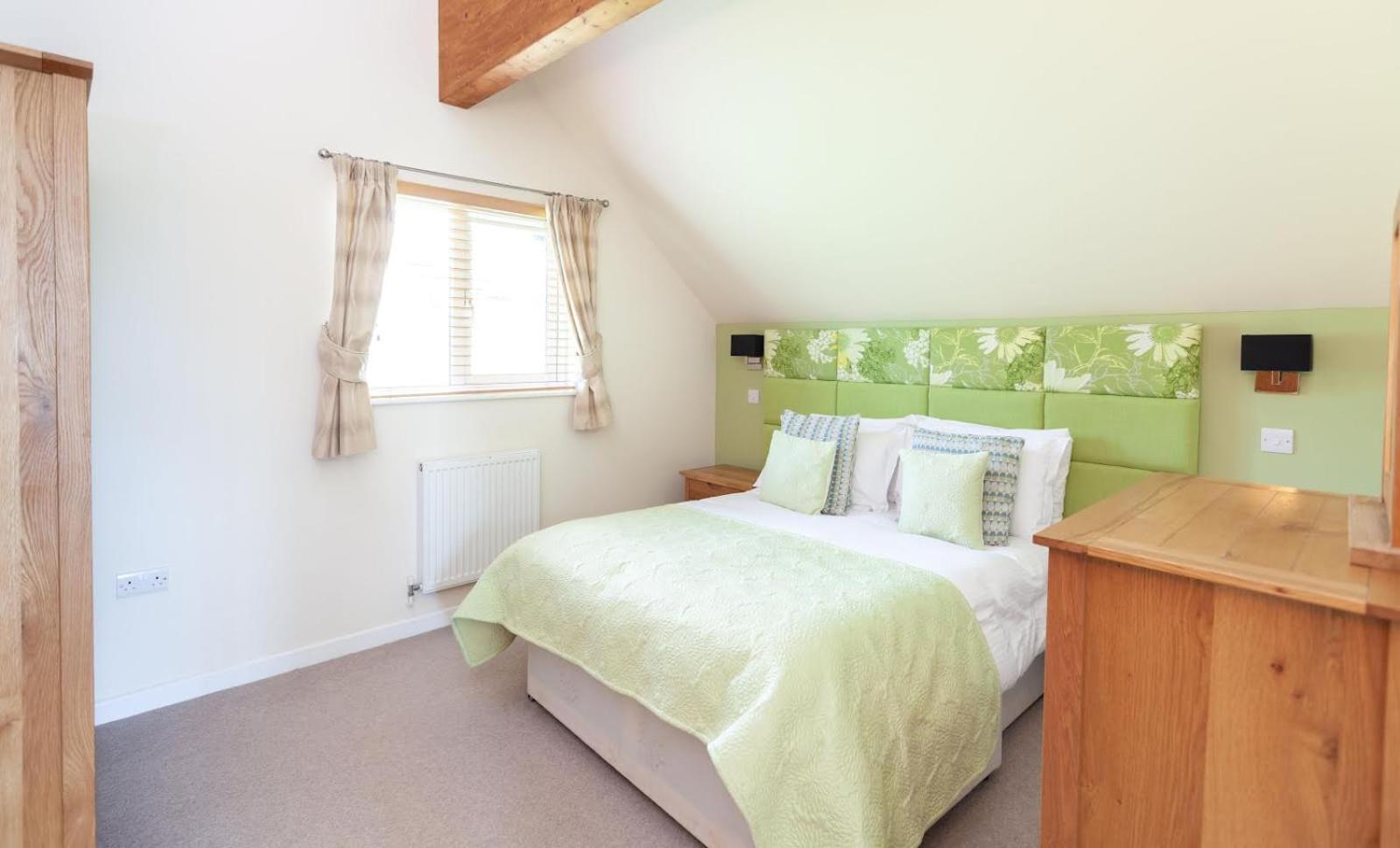 Kingfisher Hot Tub & Log Burner House On Premium Lakeside With Resort Facilities St Columb Major Exterior foto